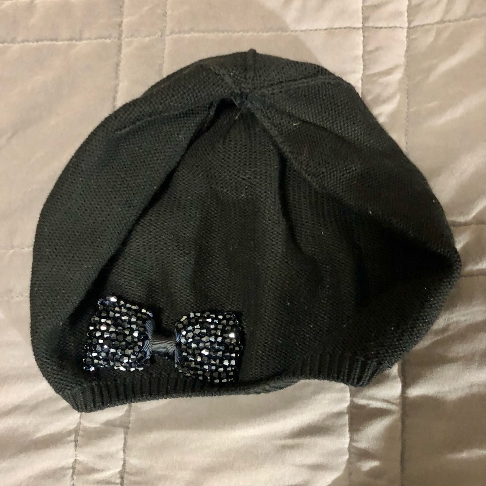 Black Knit Beanie with Bow